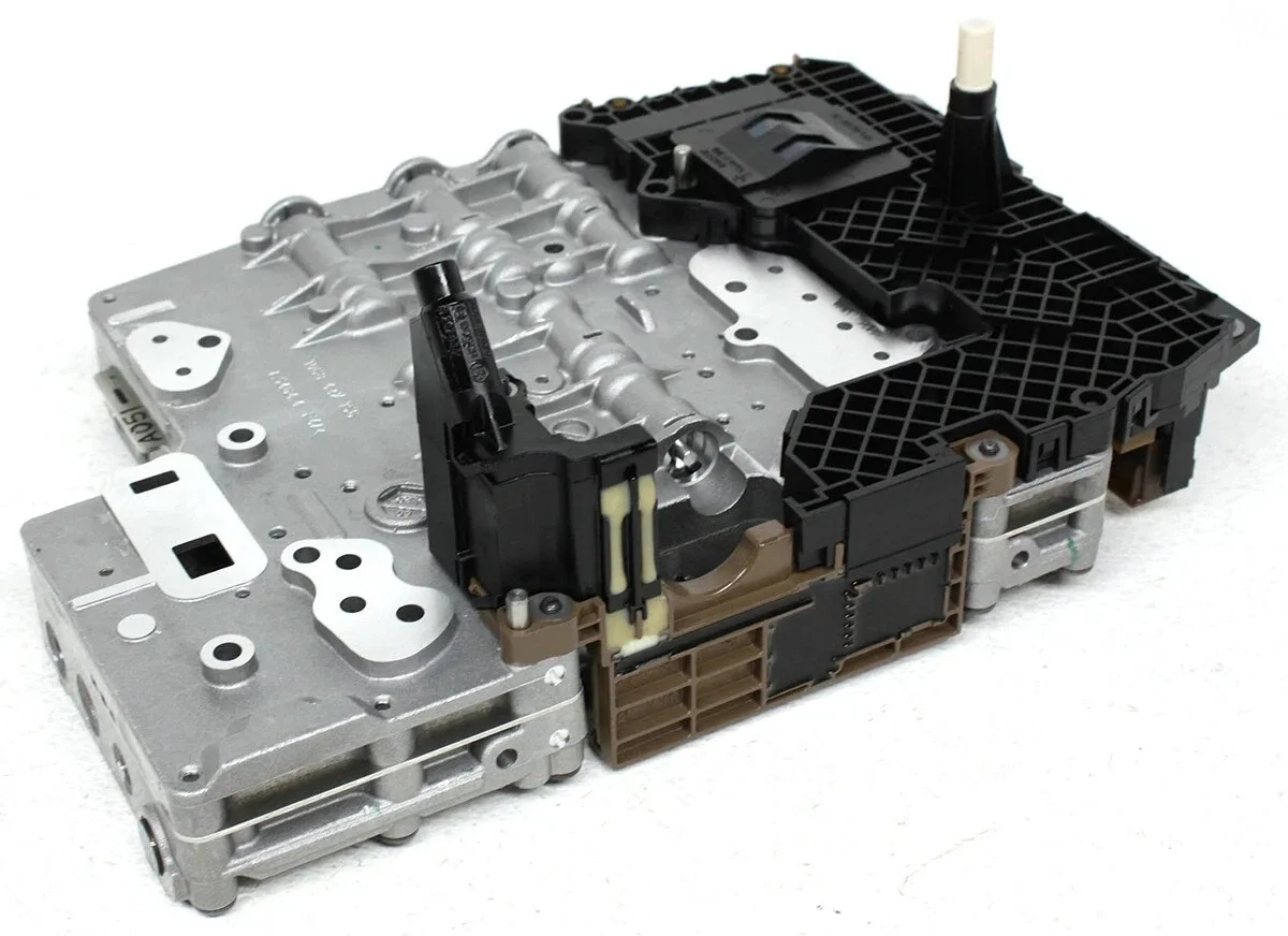 Audi A4 Quattro / S4 4.2 Mechatronics Valve Body 8E0-910-156-R image 2