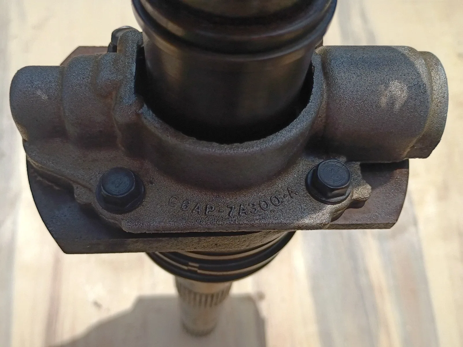 Ford C6 Output Shaft (c6ap-7a300-a) 2WD Bolt-On Yoke, 10 Spline image 3