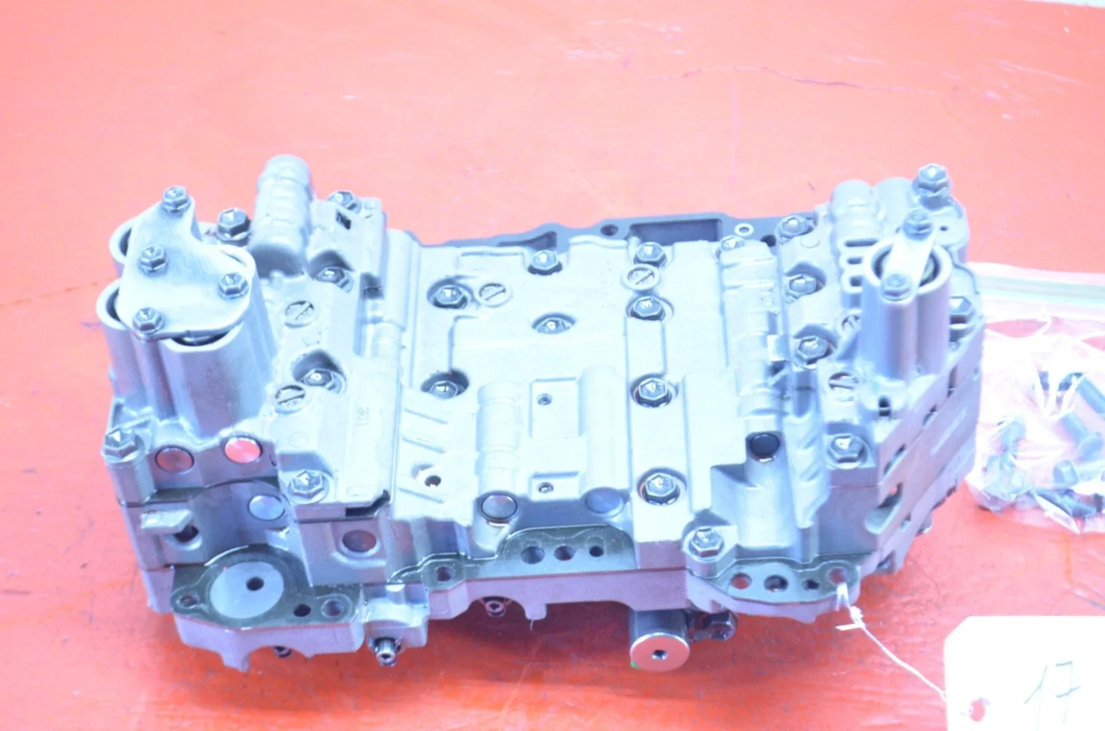 15-18 AUDI Q3 2.0L AUTOMATIC TRANSMISSION VALVE BODY OEM image 3