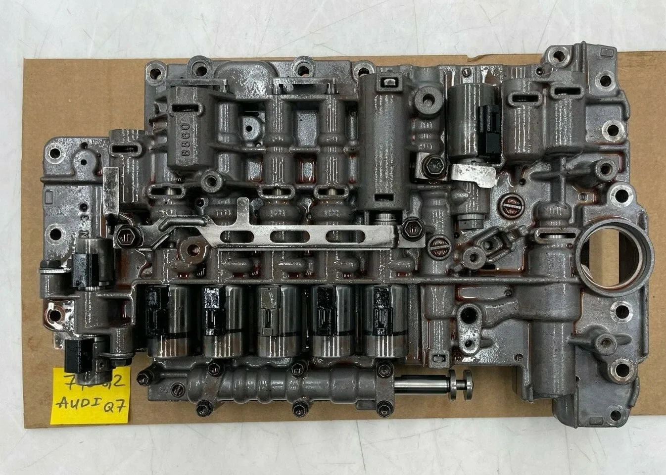 2007-2010 AUDI Q7 4.2L GAS - AUTOMATIC TRANSMISSION VALVE BODY / MECHATRONIC OEM image 2