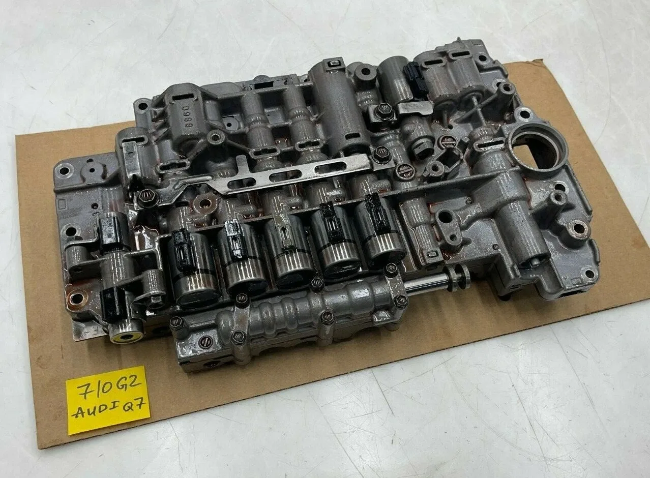 2007-2010 AUDI Q7 4.2L GAS - AUTOMATIC TRANSMISSION VALVE BODY / MECHATRONIC OEM