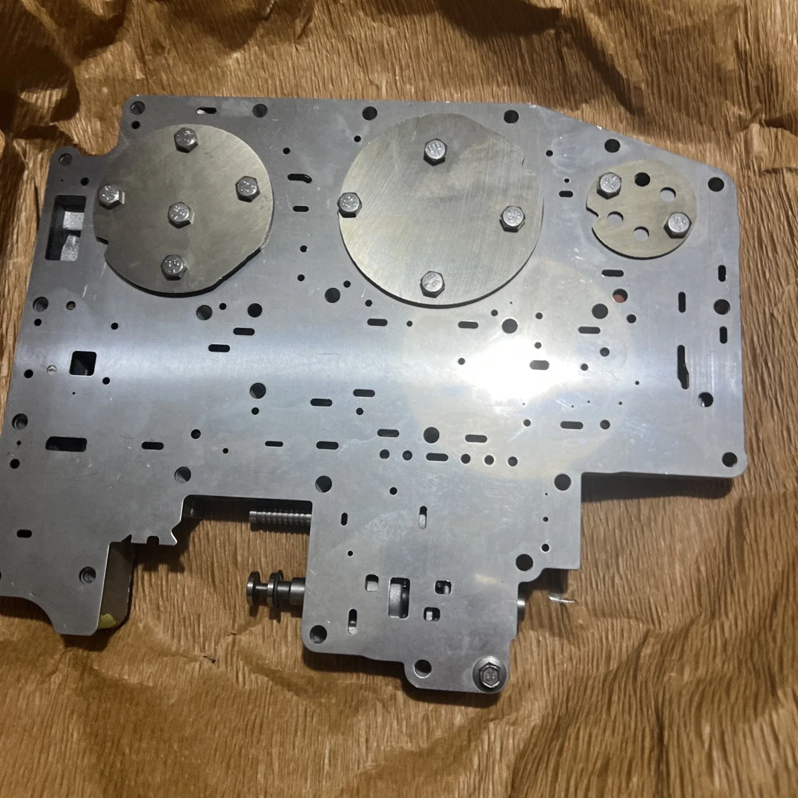 Ford NOS 1980 - 1993 AOT AOD Transmission Valve Body FOTZ 7A100 F E9AF 7A092 AA image 4