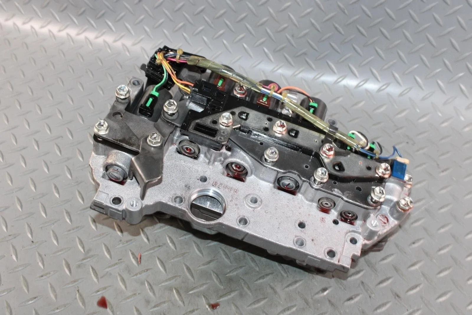 14-15 RX350 Electronic Automatic Auto Transmission Valve Body Assembly OEM image 3