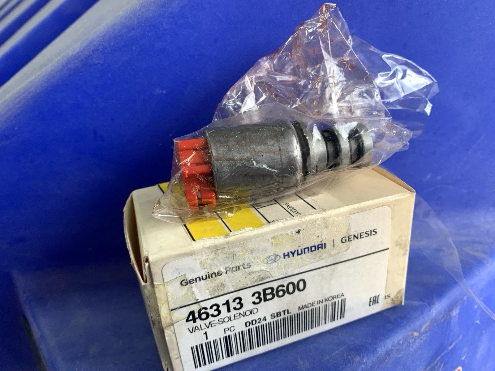 Automatic Transmission Control Solenoid 46313 3B600 Hyundai Genesis Kia image 2
