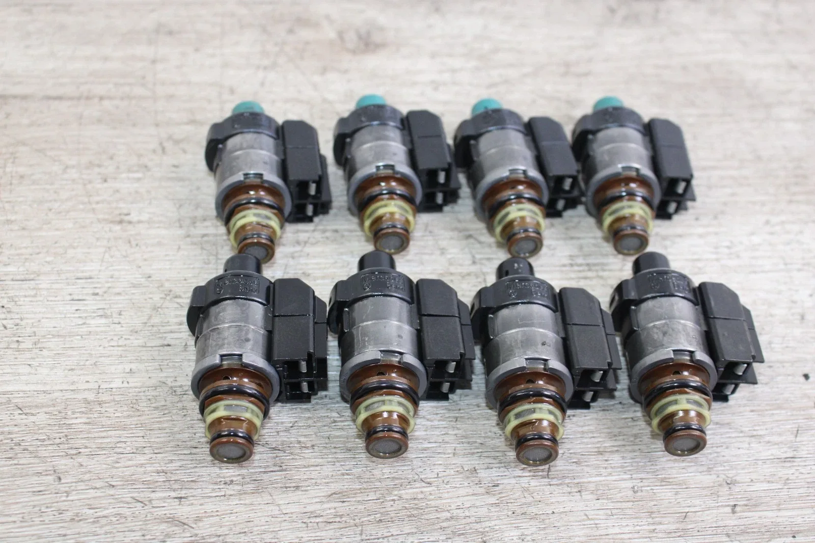 R230 w221 w216 w212 w204 722.9 7G AUTO TRANSMISSION VALVE BODY } SHIFT SOLENOIDS image 4