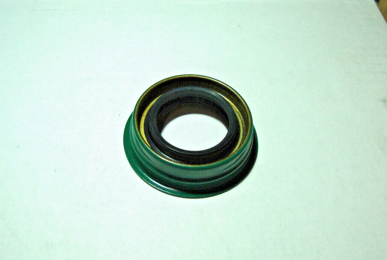 Right & Left  GM 4T65-E Transmission Output Shaft Seals 97- 11  SHIP US image 3