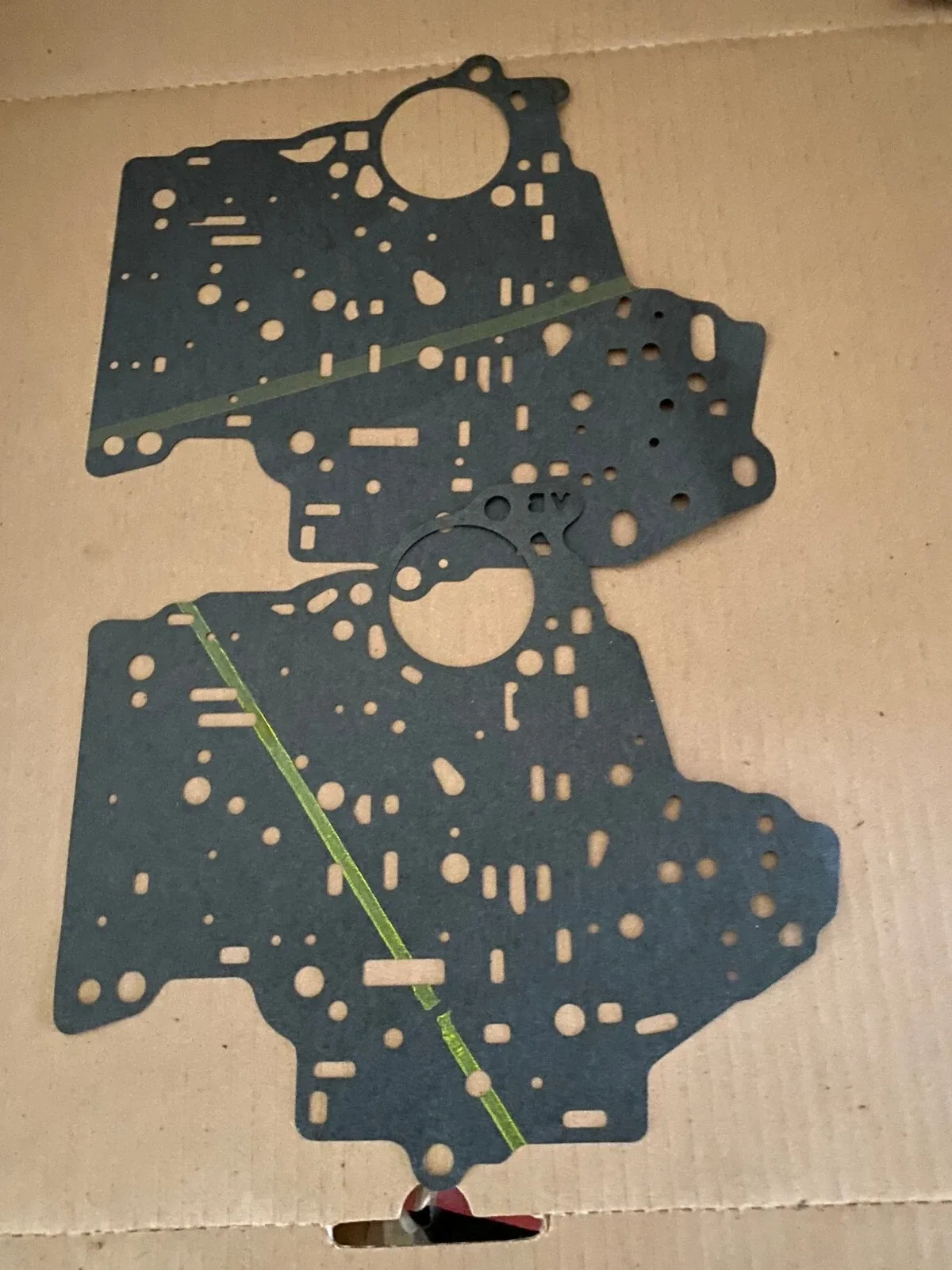 1965-1987 GM TH400 Valve Body Plate image 2