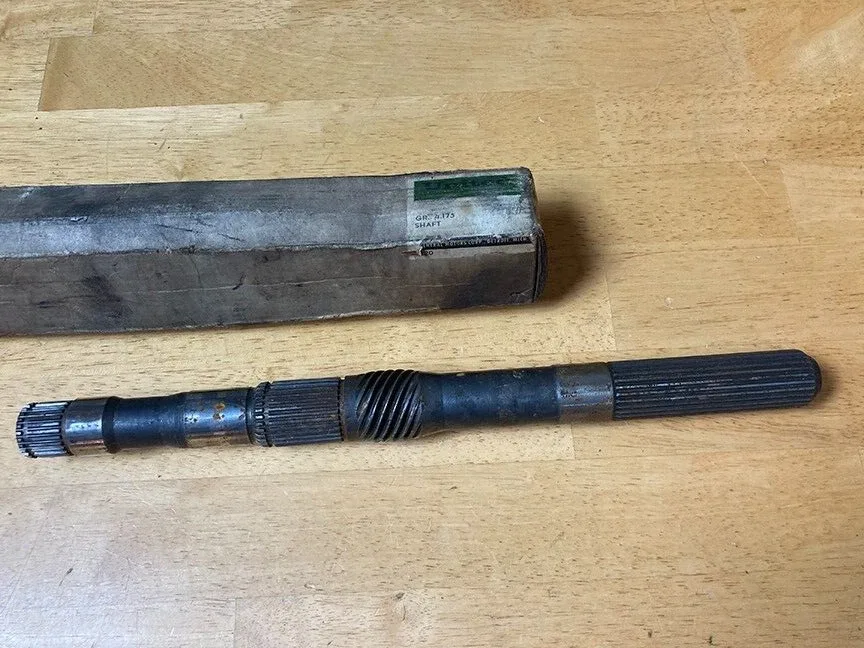 1969-72 GM Chevrolet GMC Buick Pontiac Transmission Output Shaft TH350 6260182 image 4