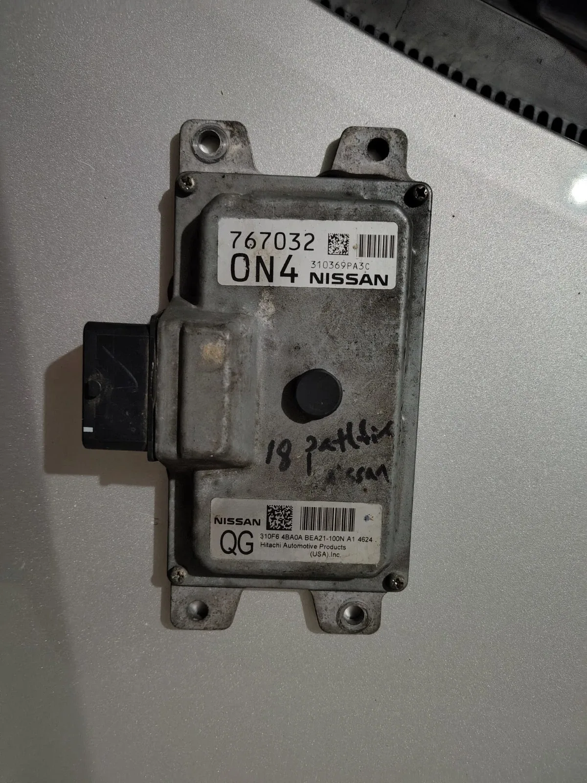 2015 Nissan Pathfinder 3.5 Transmission Control Module (TCM) image 2