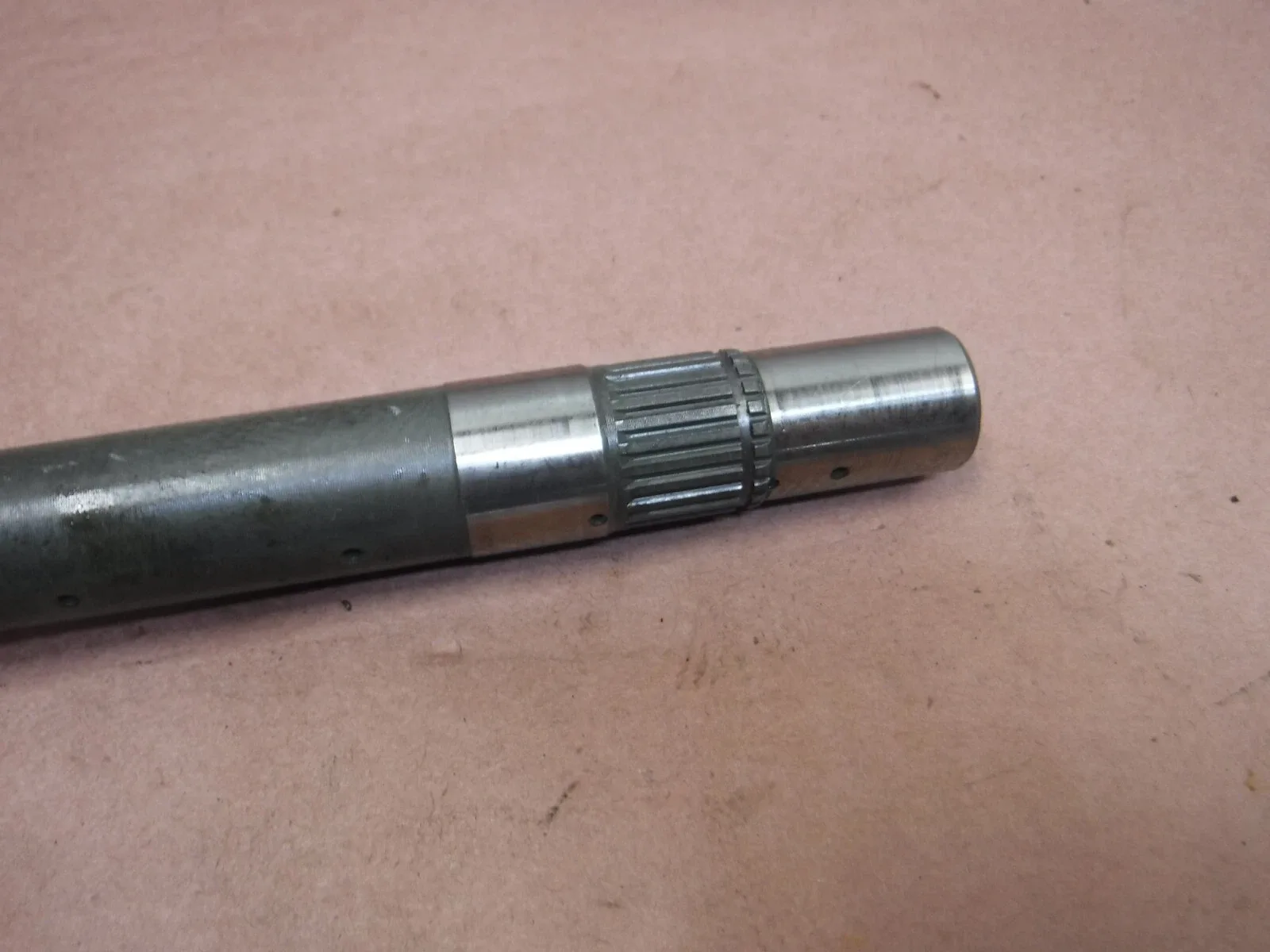 Jeep Cherokee 1991-1996 AW4 Automatic Transmission Output  Tail Shaft 4.0 4WD 23 image 3
