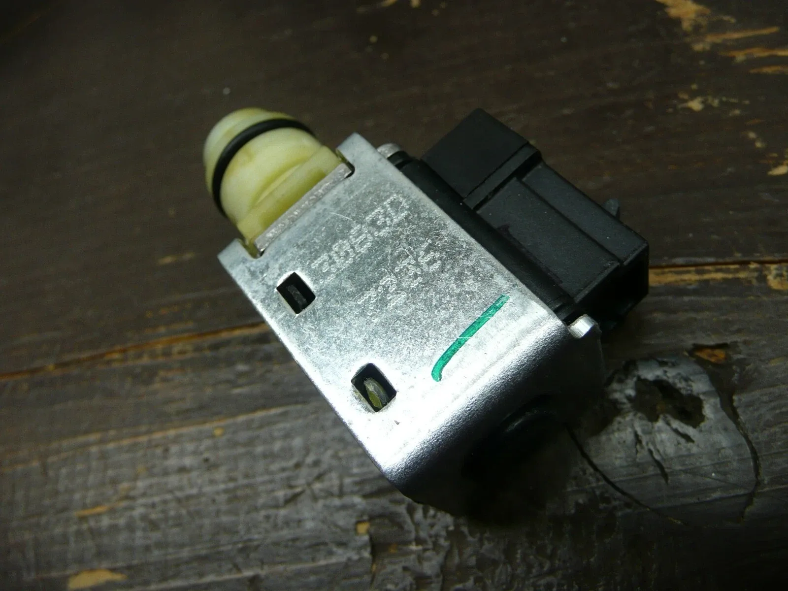 GM 4T40/4T45E Shift Solenoid - GM Brand image 3