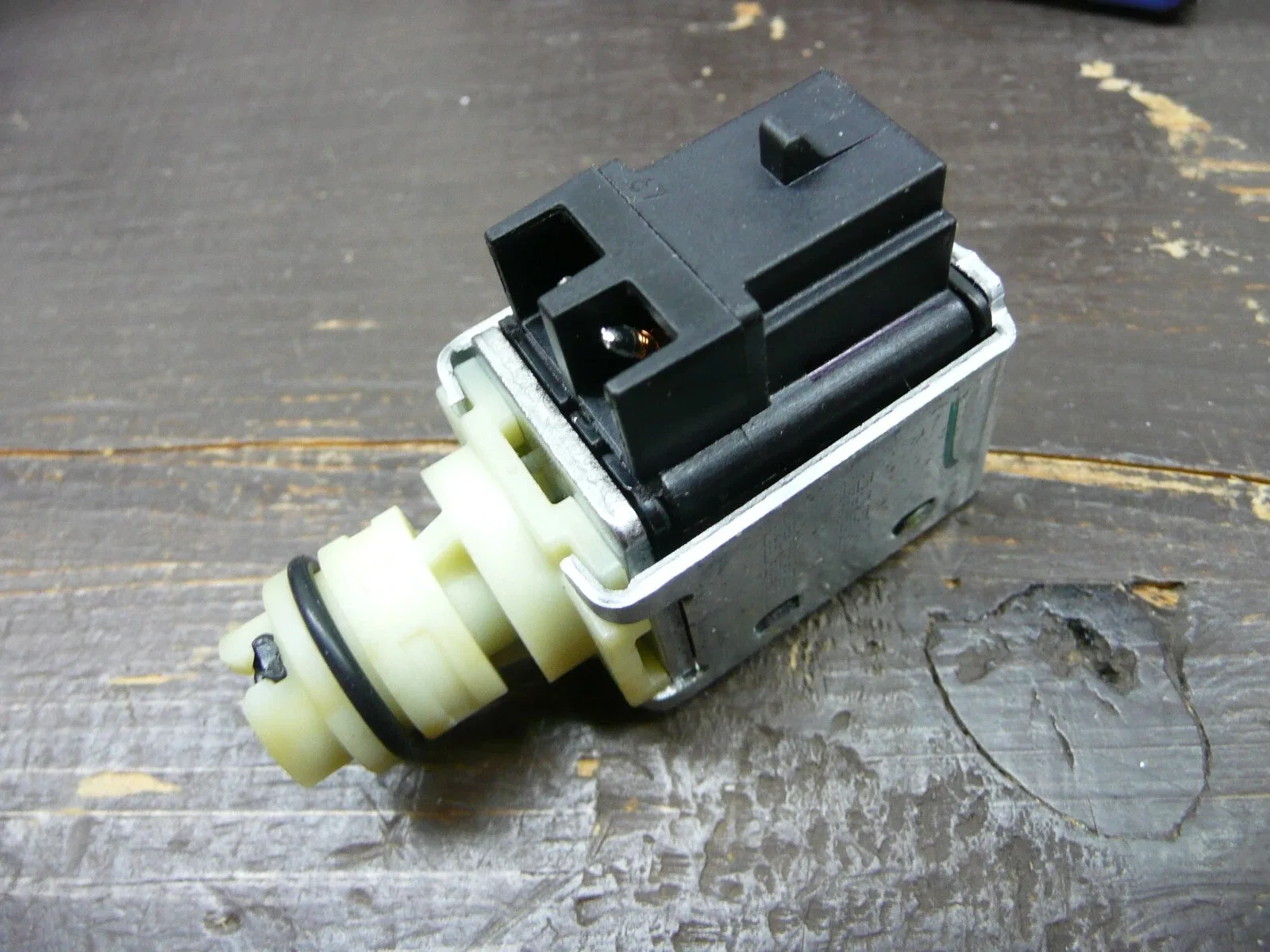 GM 4T40/4T45E Shift Solenoid - GM Brand