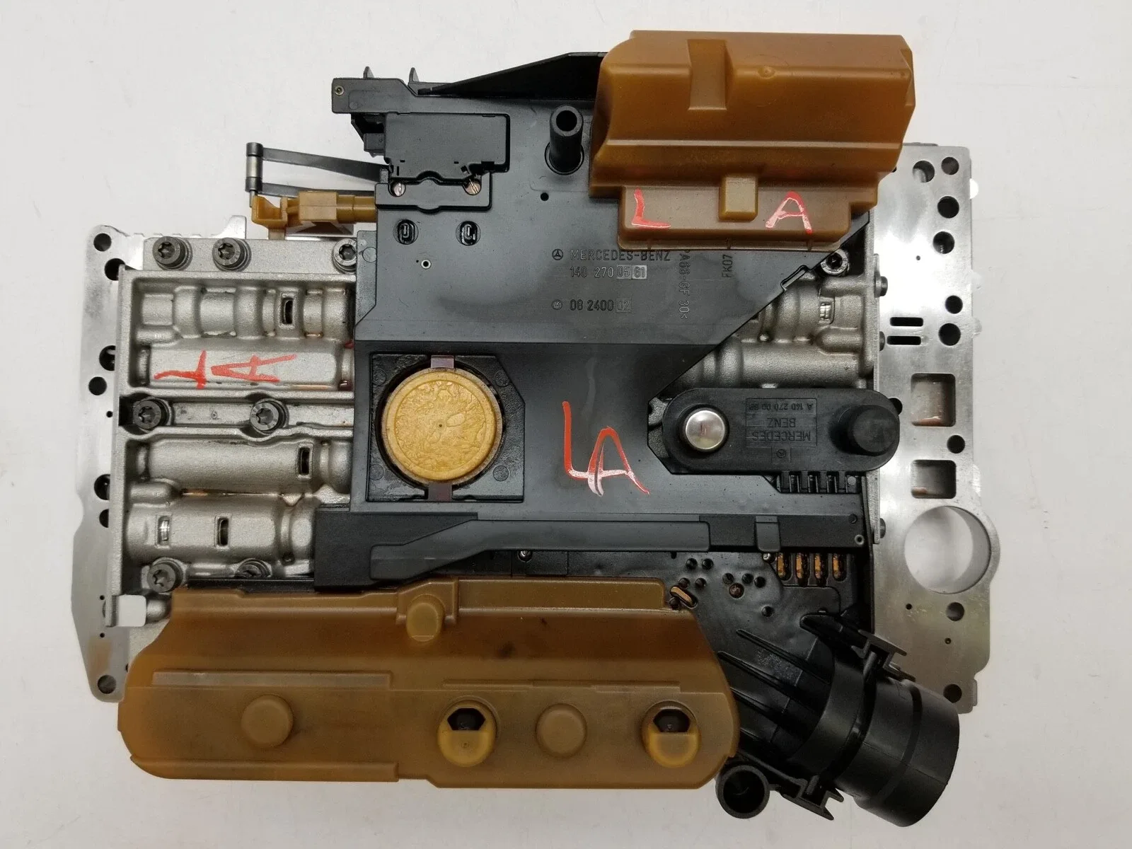 2000-2006 Mercedes S600 Transmission Conductor Plate / Valve Body MPN 1402773801 image 3