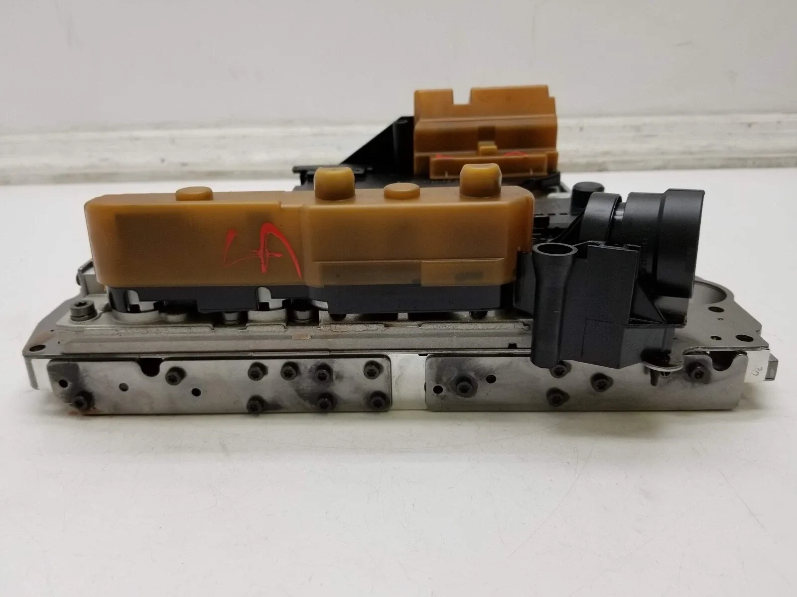 2000-2006 Mercedes S600 Transmission Conductor Plate / Valve Body MPN 1402773801 image 4