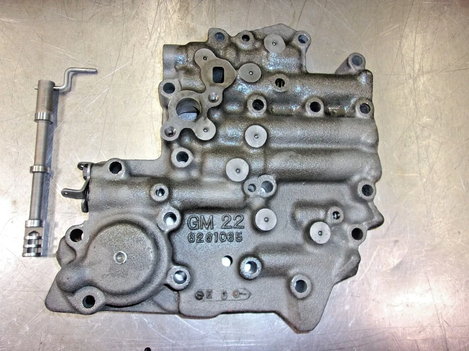 Chevrolet Turbo 350 Non-Lockup Valve Body image 2