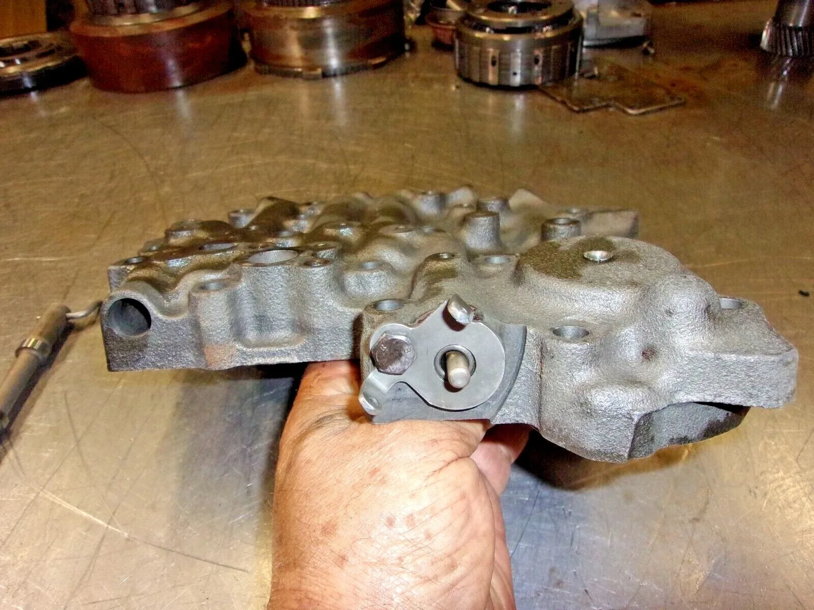 Chevrolet Turbo 350 Non-Lockup Valve Body image 4
