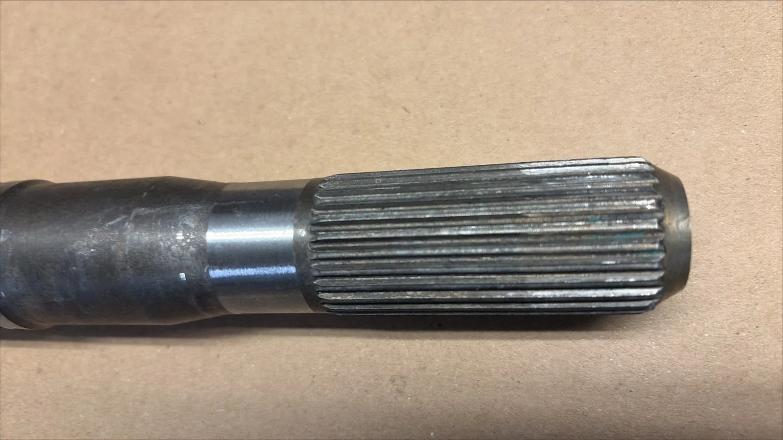 4L60E 4X4 Output Shaft 13 1/4 Inch Long No Governor Gear 1992-Up image 2