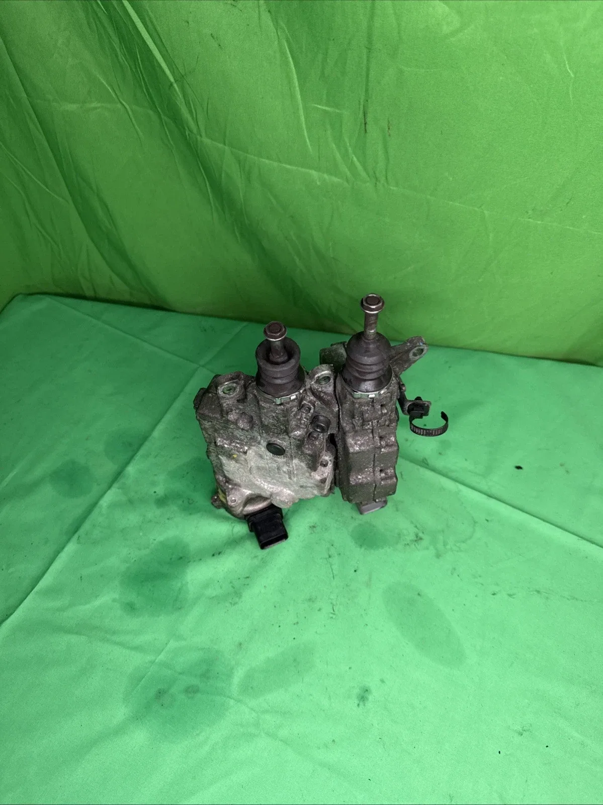2017-2019 Kia Niro Clutch Shift Actuator Assembly 41470-2B000 image 3
