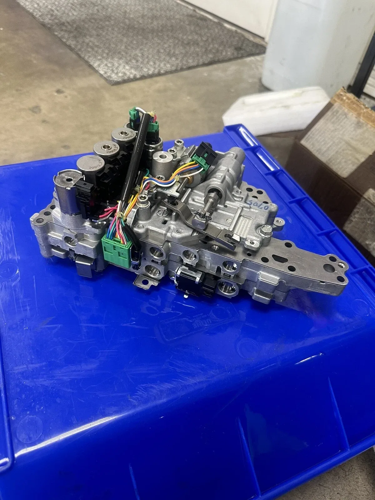 Jeep Patriot Valve Body 6807-0619-AA image 2