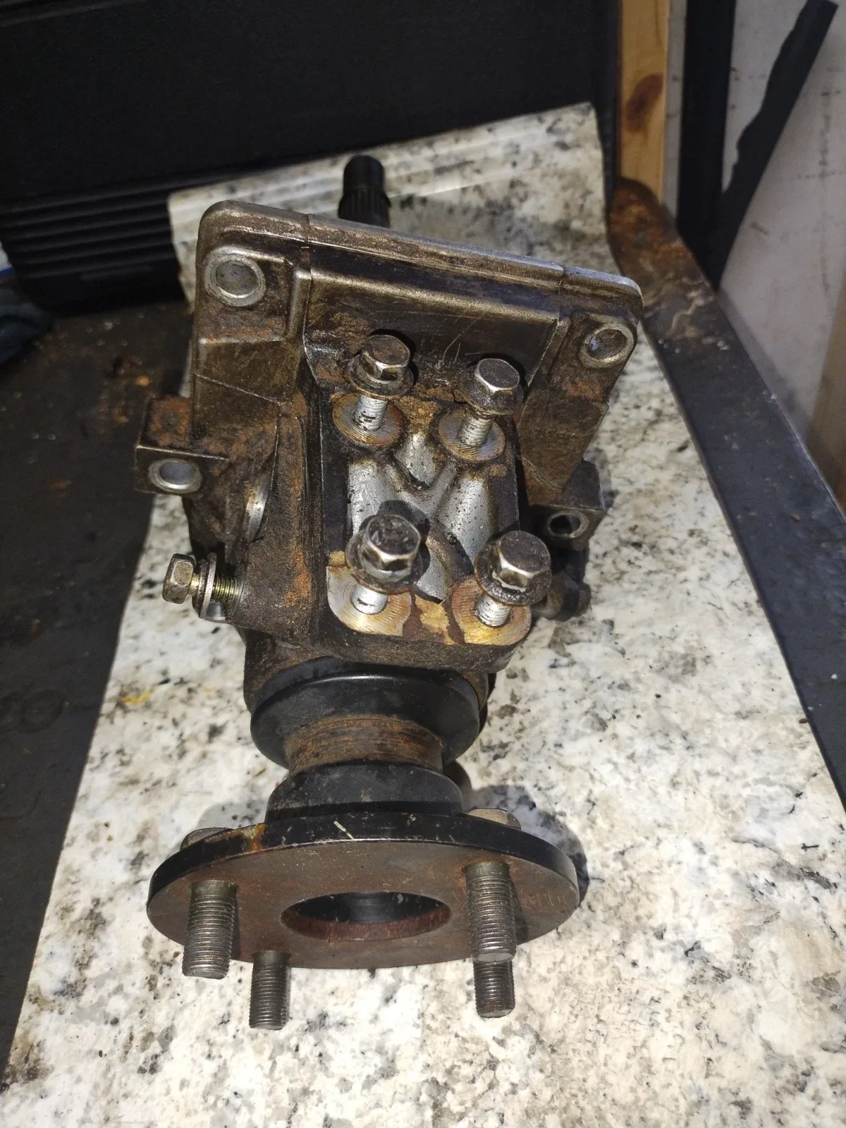2003 Toyota Tacoma  Extension Housing And Output Shaft image 4