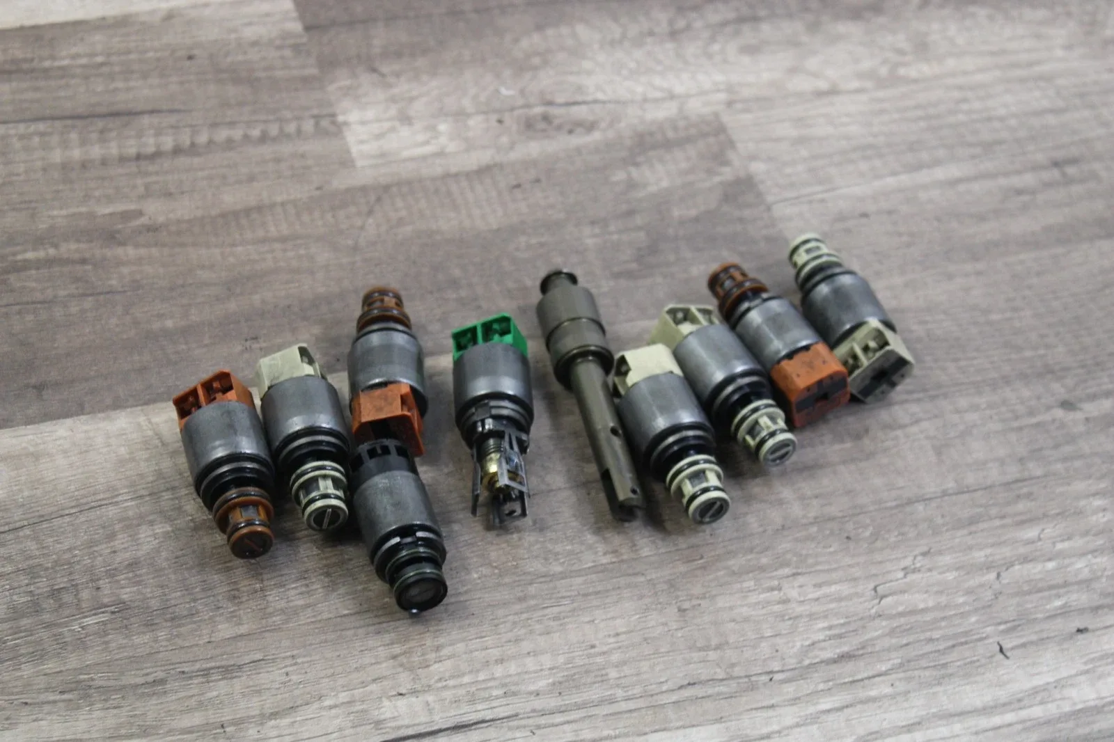 BMW F06 F12 F13 F01 F02 E70 E71 8 SPEED AUTOMATIC TRANSMISSION SHIFT SOLENOIDS~! image 2