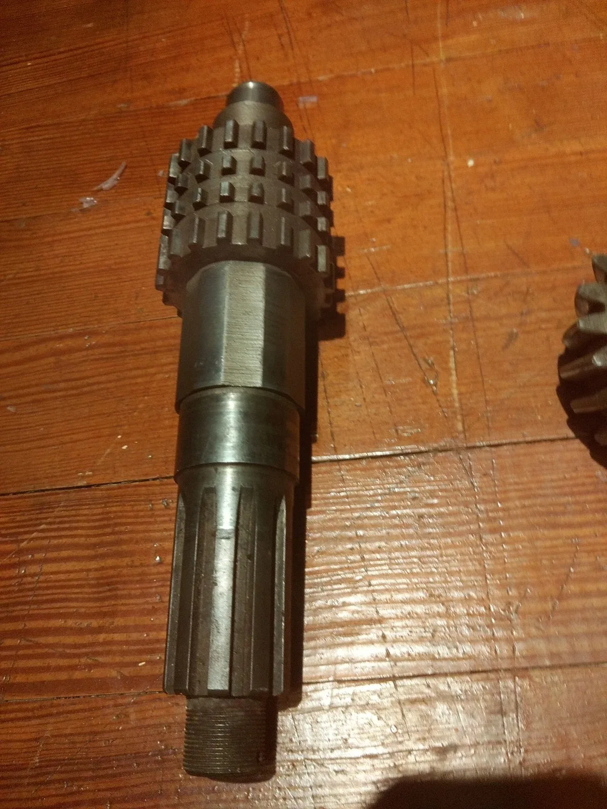 Watson auxiliary transmission used input and output shafts 41M1 3231 Brownie image 2