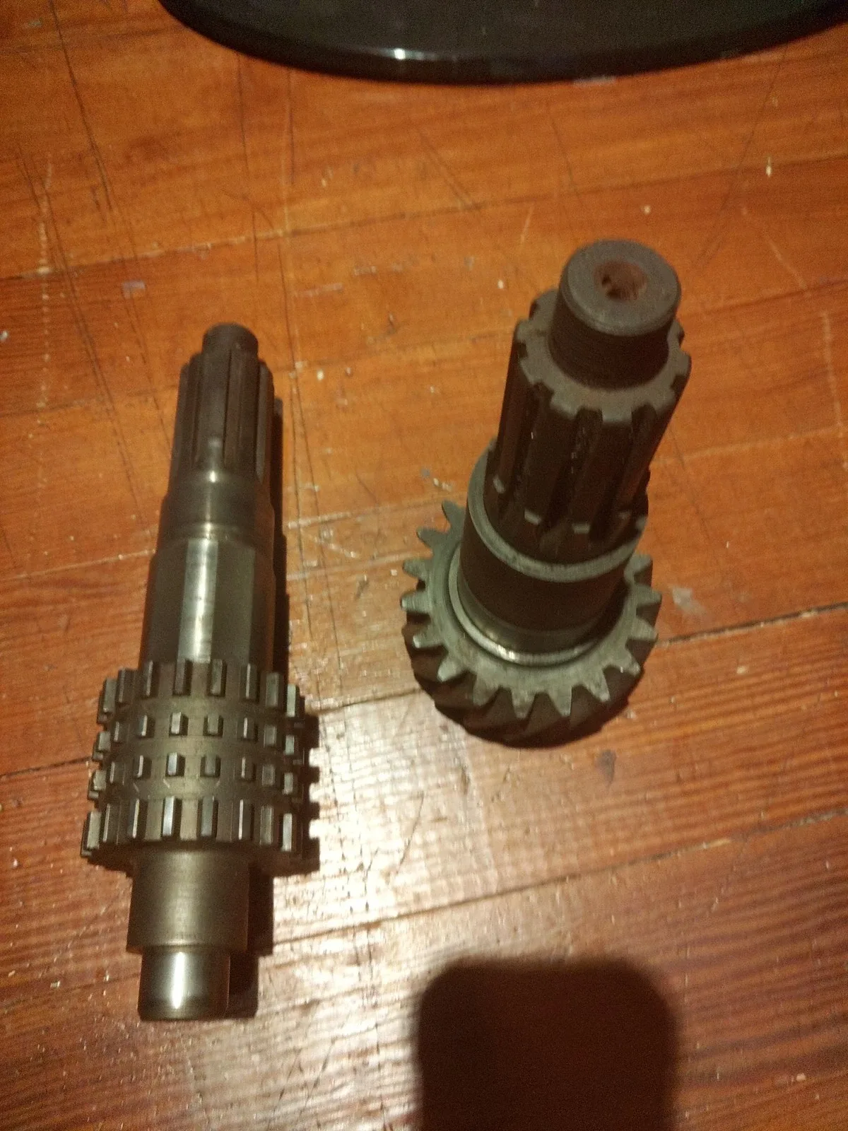Watson auxiliary transmission used input and output shafts 41M1 3231 Brownie