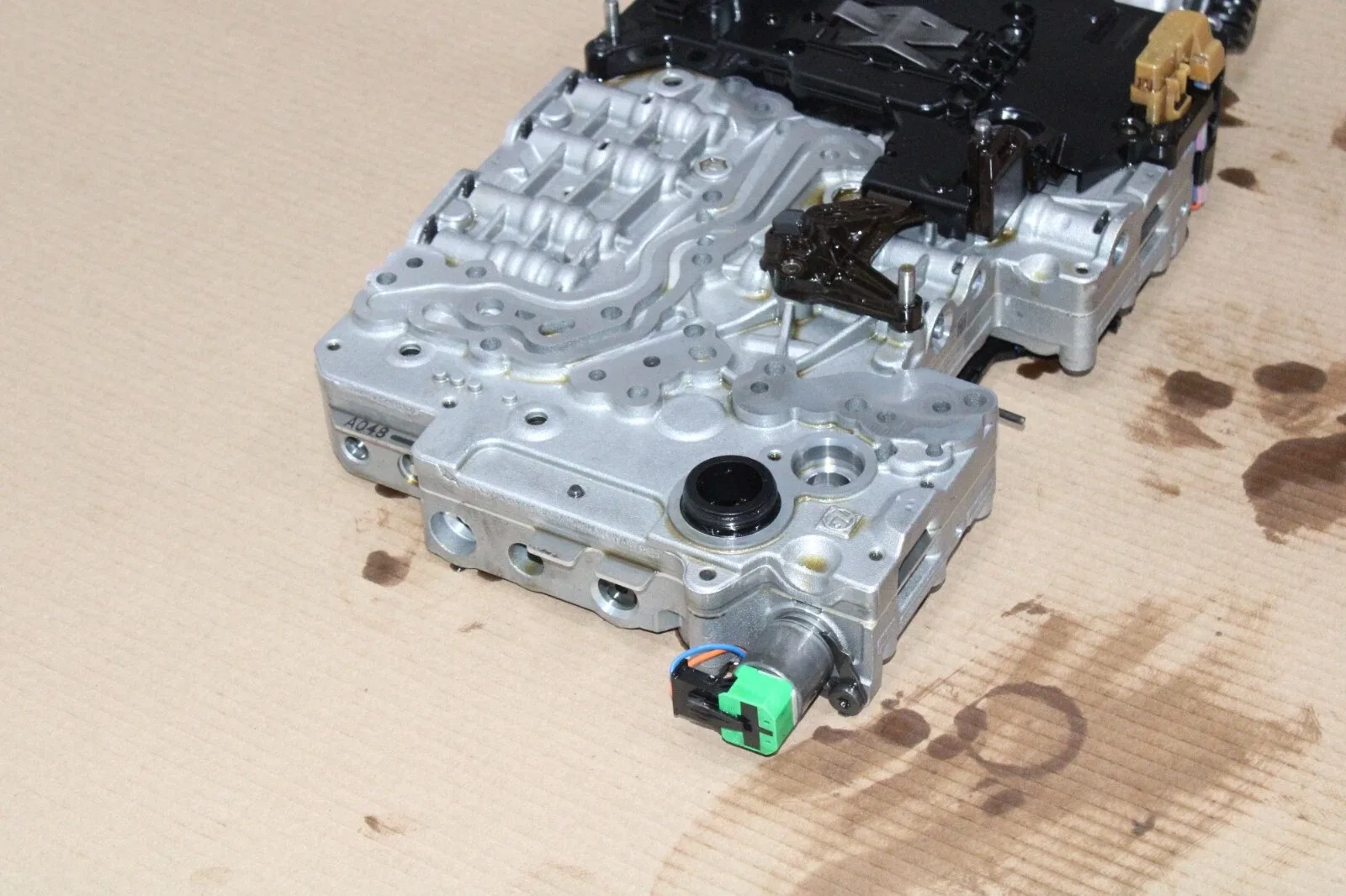 2015 BMW F33 428i Mechatronic Valve Body 24347647840 image 4