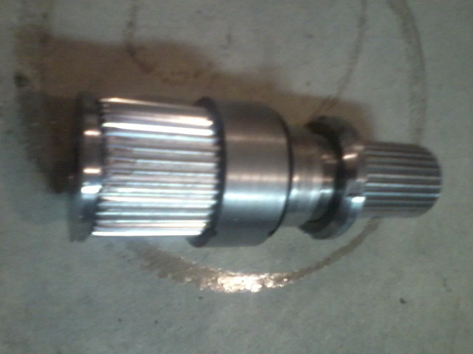 Allison 2011-2016 LCT1000 4wd output shaft. image 2