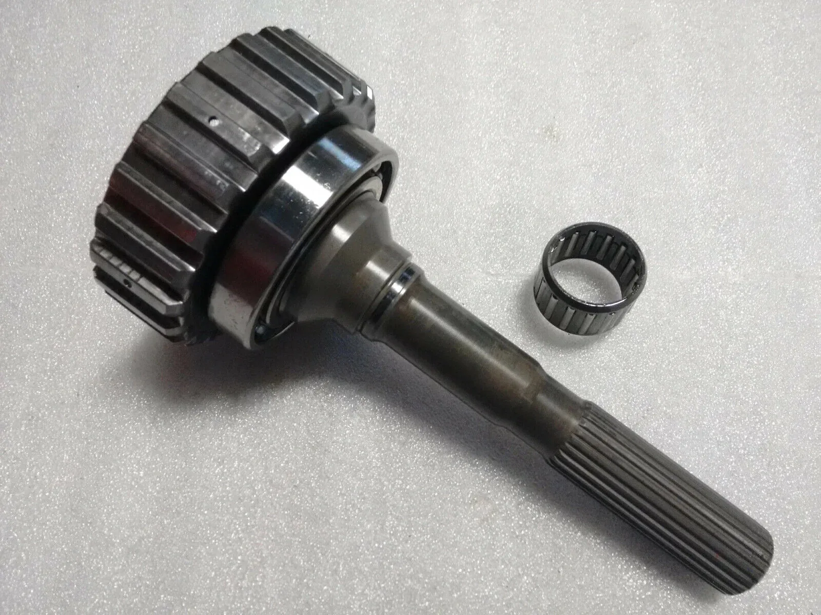 Subaru Lineartronic CVT TR690 Transmission Output Shaft w Transfer Hub 2010-2021