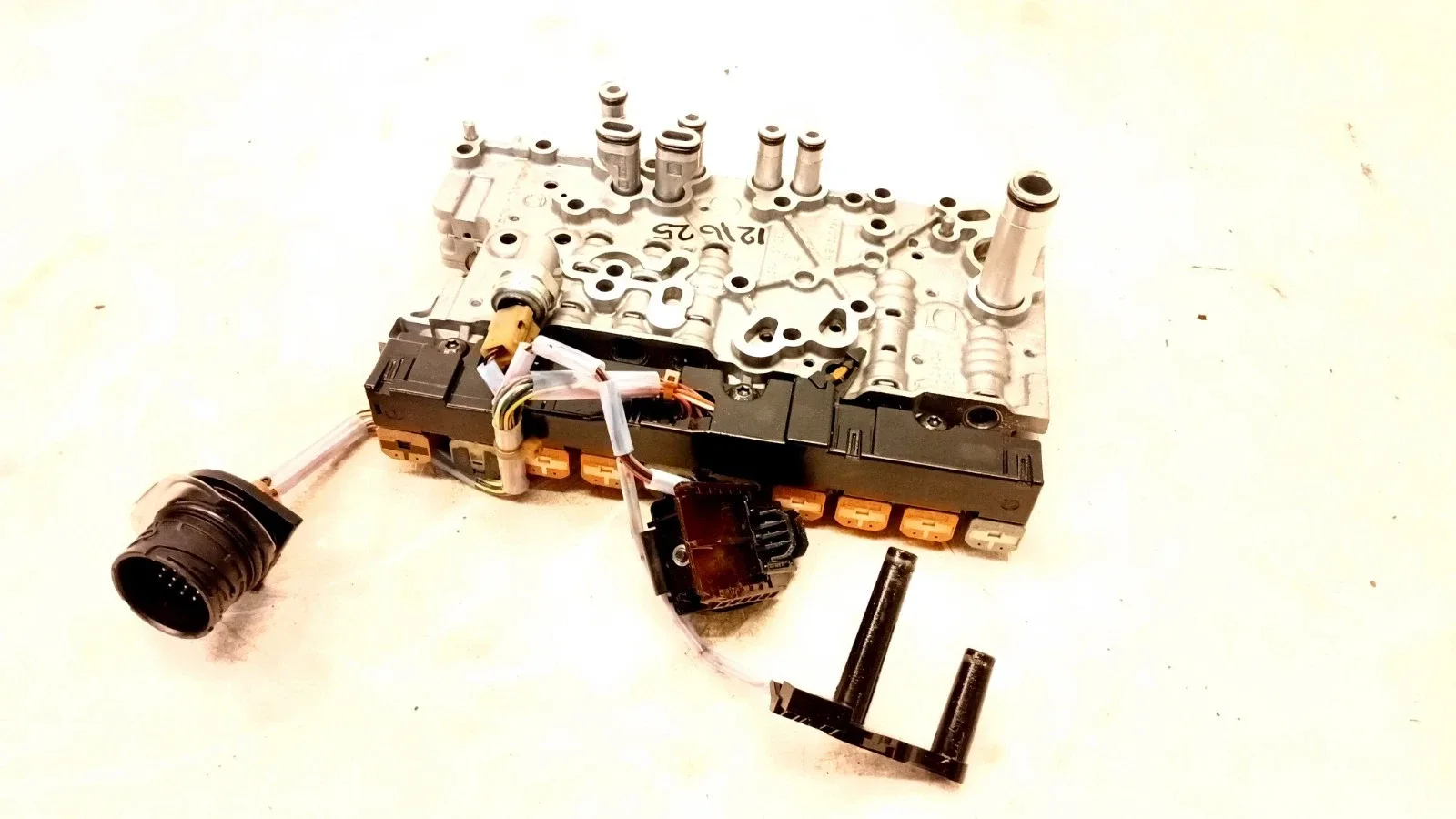 2019-2020 Honda Passport (YF8) Mechatronic Shift Solenoid Valve Body 6172107300
