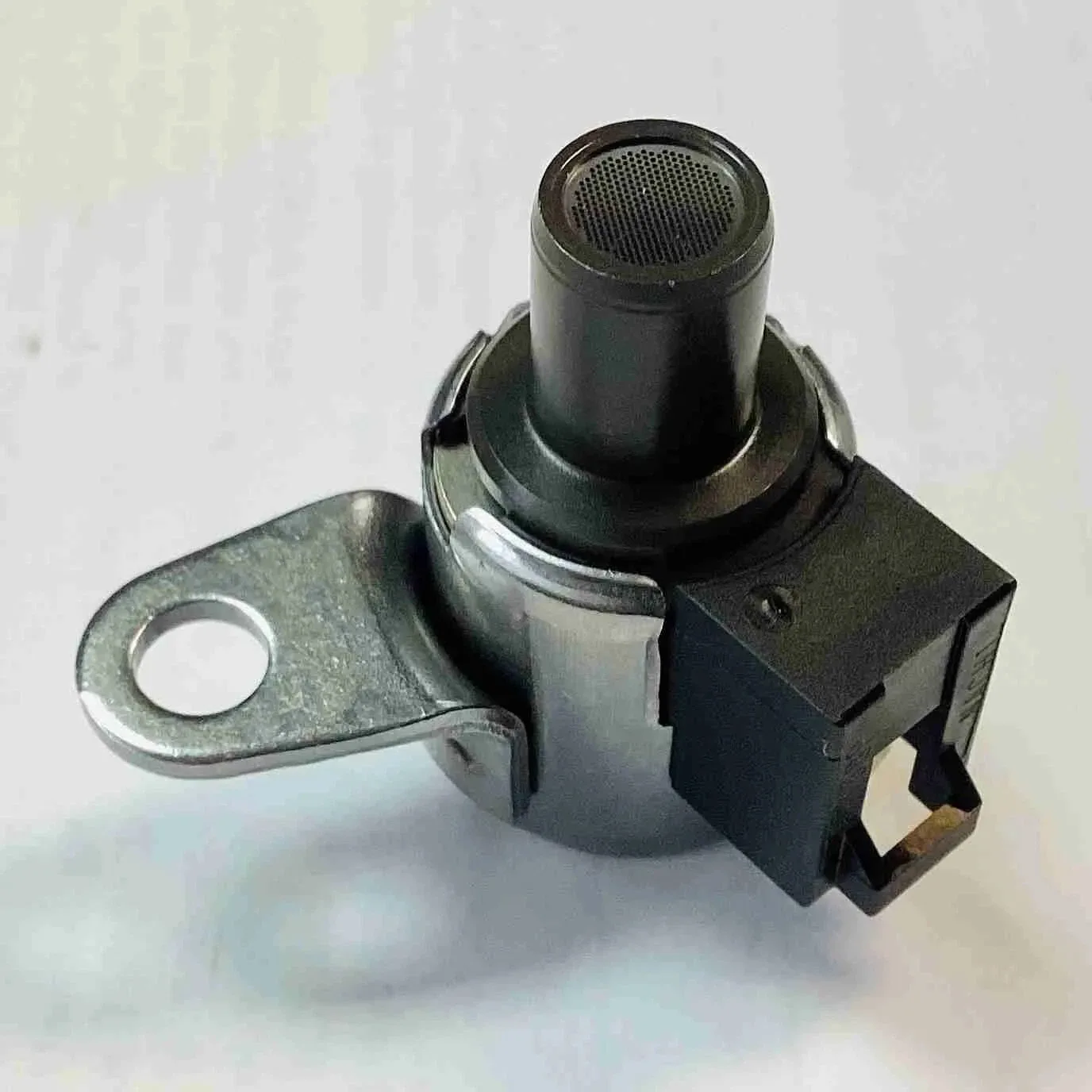 Toyota U150E/U151E/U240E Shift Solenoid #3 (Position #2, Short Body) - 35230-33020