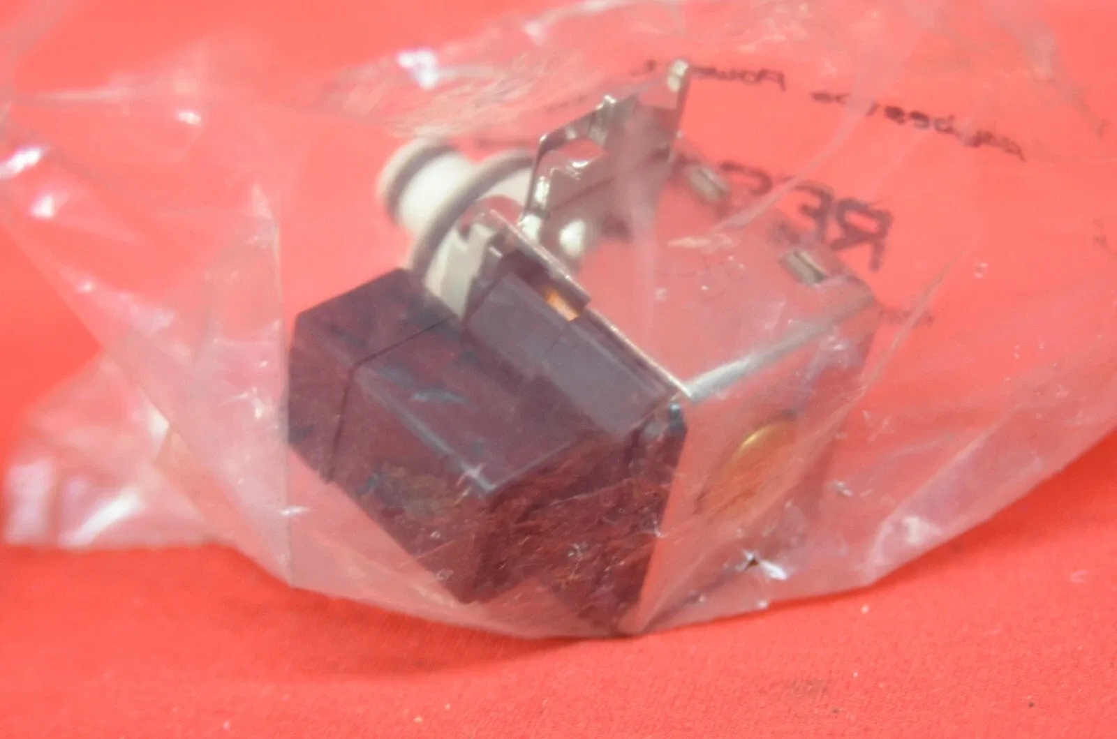 Raybestos 1-2 2-3 3-4 Shift Solenoid AXODE AX4S AX4N Ford Transmission 1991-up image 3