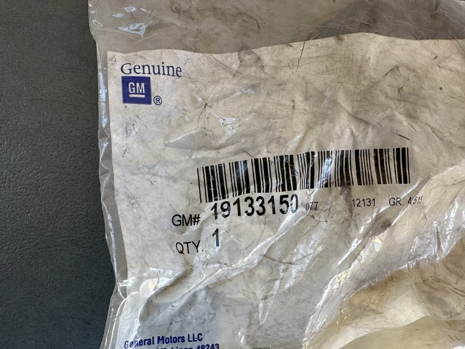 GM OEM NOS 19133150 Auto Trans Output Shaft Seal 2008-2024 Cadillac Escalade ESV image 2
