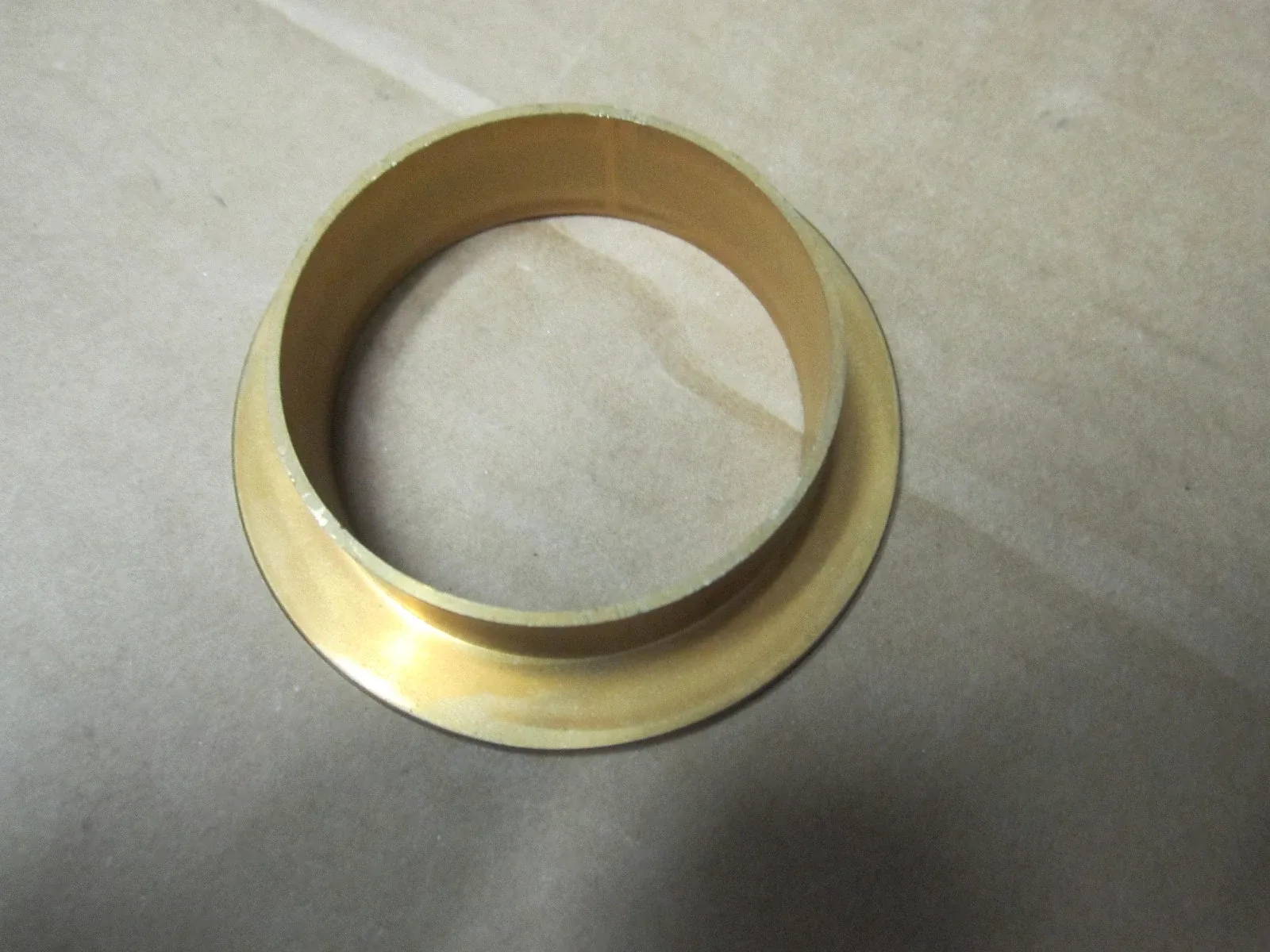 CASE SAVER BUSHING FORD AOD REPLACES OUTPUT SHAFT NEEDLE BEARING F10D DAMAGE