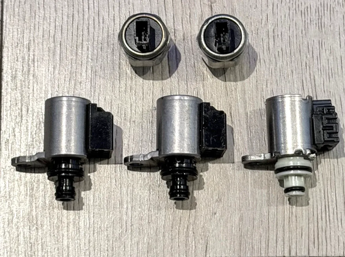 CVT Shift Solenoid Valve Lot of 3 - Unbranded