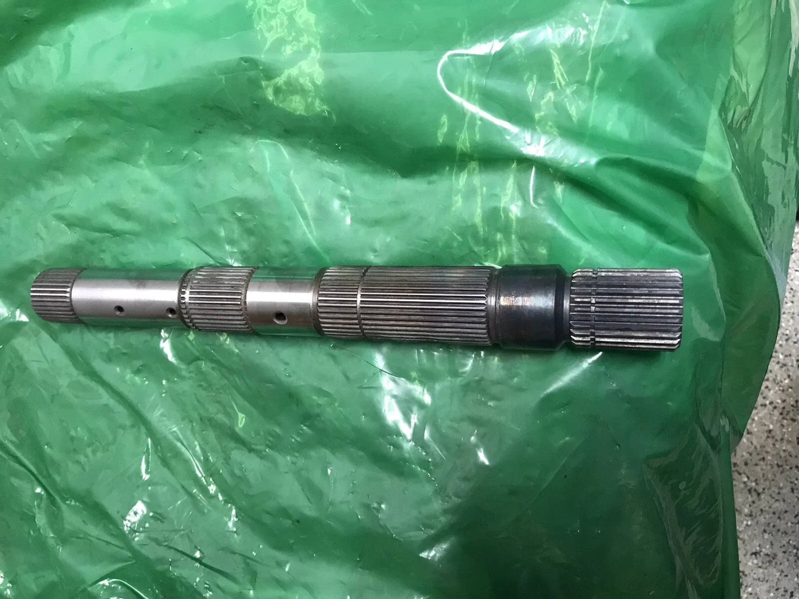 FORD BRONCO BAJA C4 TRANS 4X4 OUTPUT SHAFT 11-1/2” LG 28 SPLINE 1.500"71-72 3.2L image 3