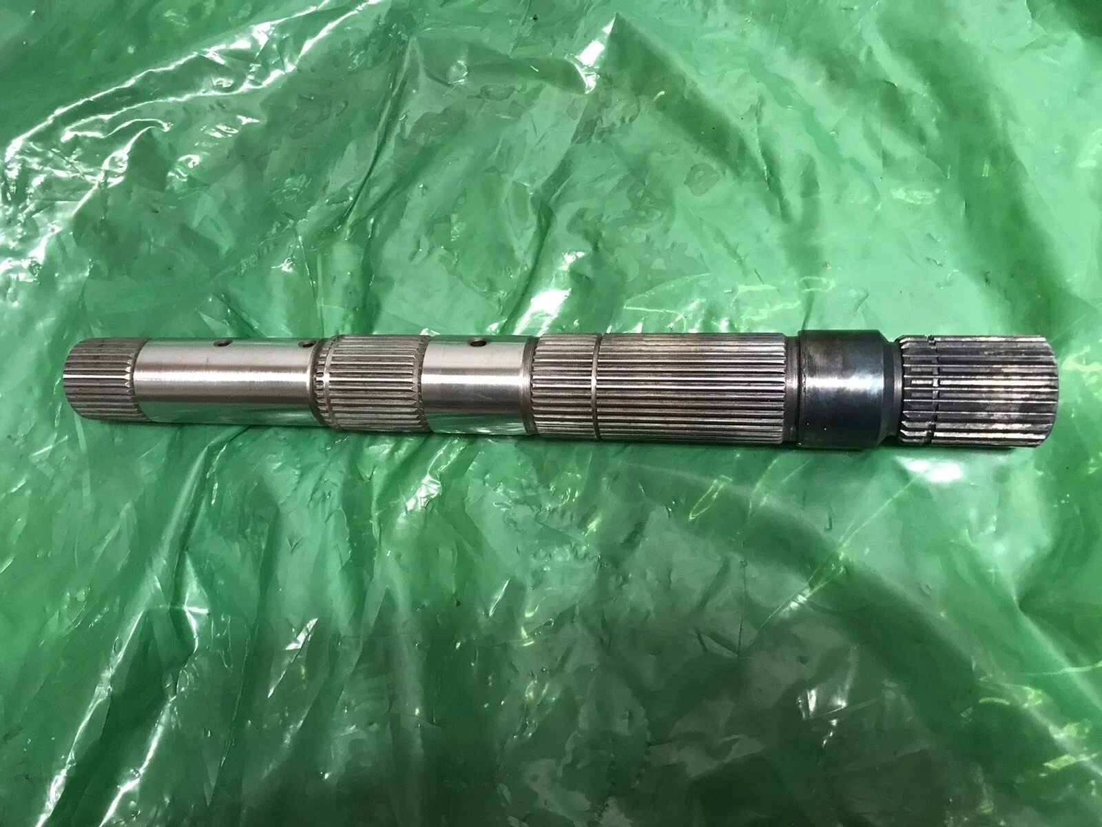 FORD BRONCO BAJA C4 TRANS 4X4 OUTPUT SHAFT 11-1/2” LG 28 SPLINE 1.500"71-72 3.2L