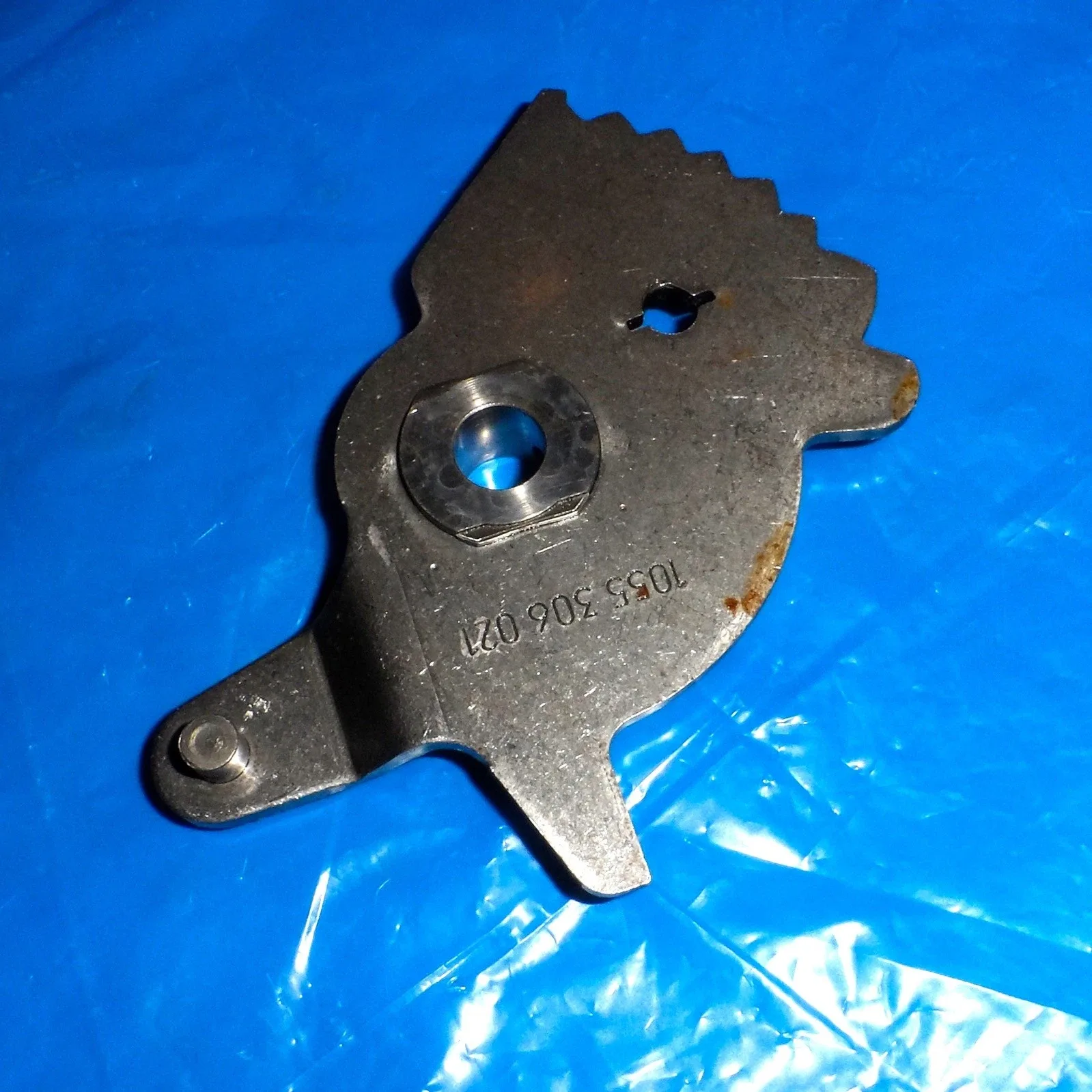 BMW ZF 5HP30 Valve Body Shifter Rooster - MPN 24531422Rooster