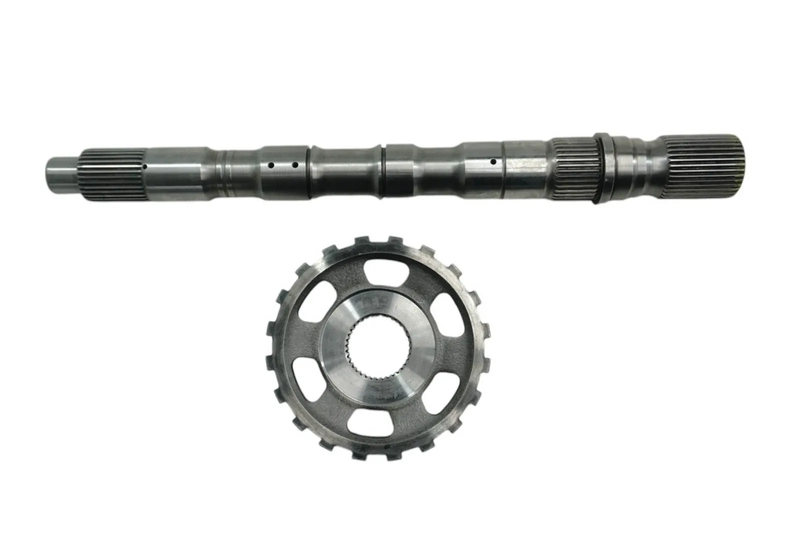 283678B - RE7R01A, OUTPUT SHAFT, 15-7/8" LONG, 37 SPLINES, 9 HOLES, 2 O-RINGS image 3