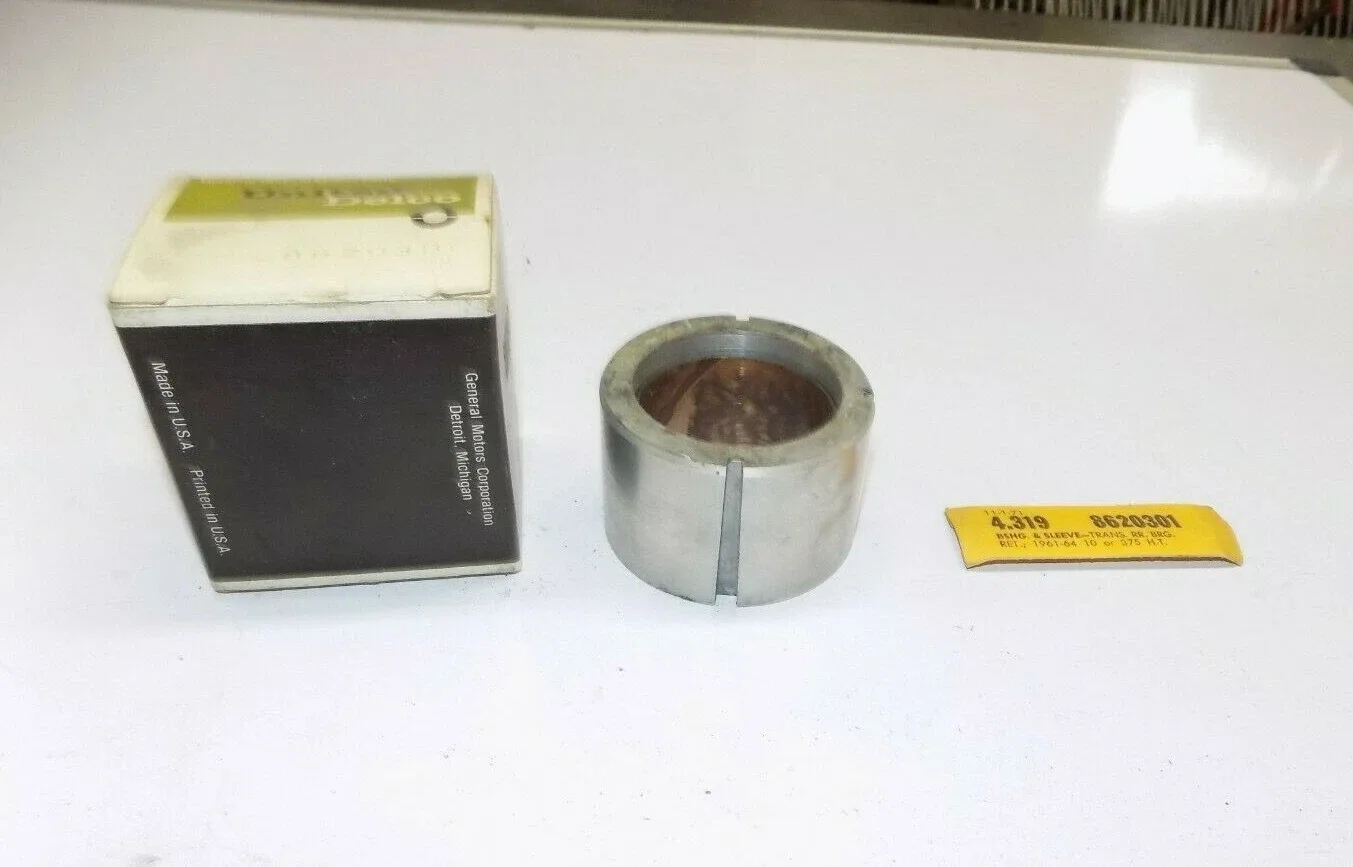 1961-64 PONTIAC CATALINA GRAND PRIX NOS GM TRANS BUSHING RETAINER 8620301 image 2
