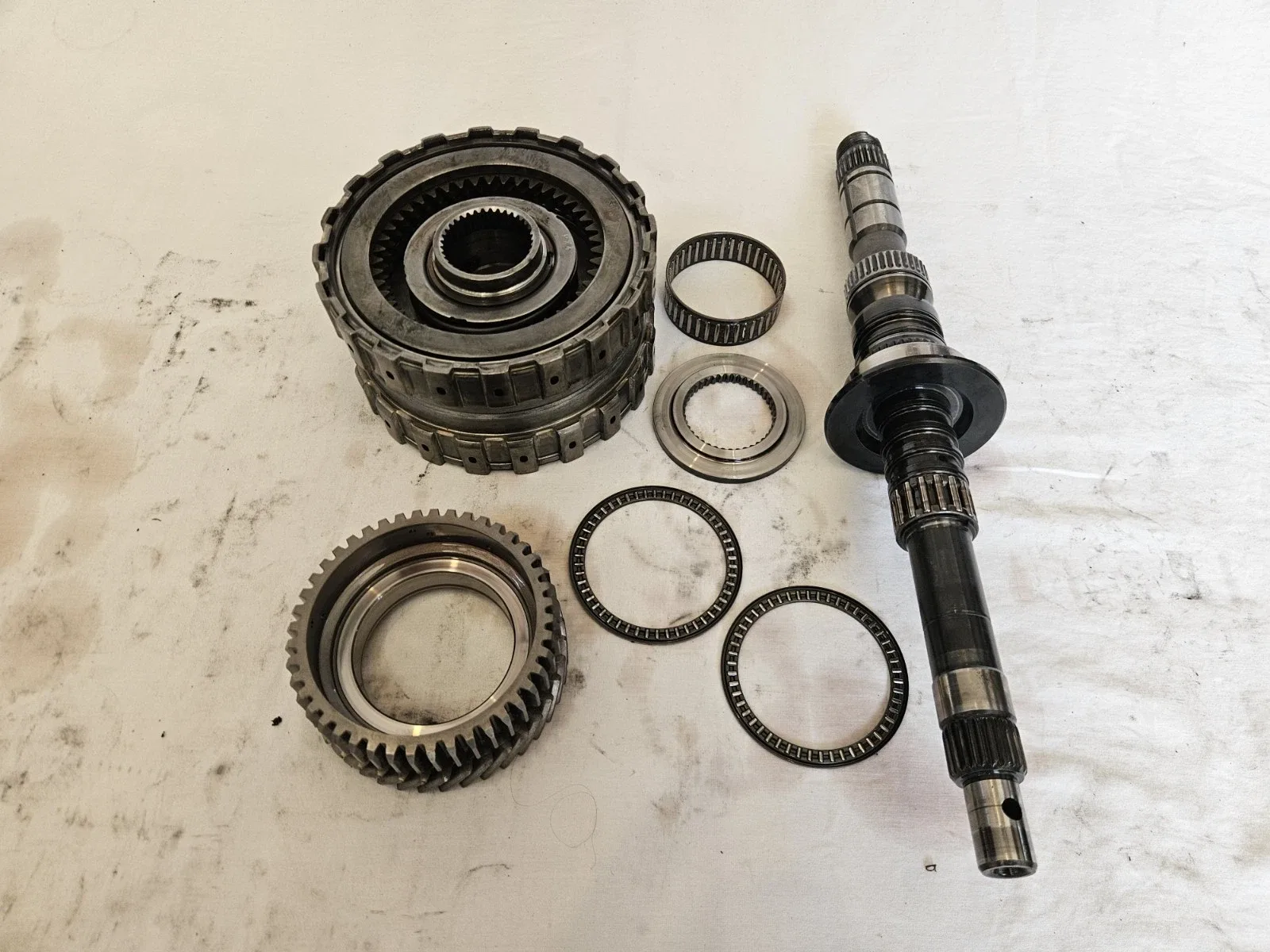02-04 Honda CRV FWD auto Transmission Clutch Gearset Input Output Shaft OEM 4spd