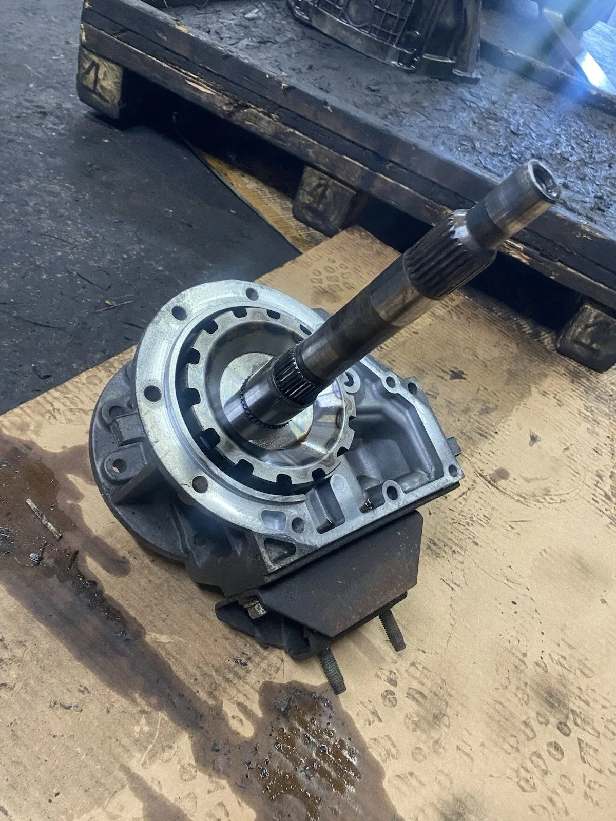 5R110w Transmission Extension Housing ML4E33(a) image 2