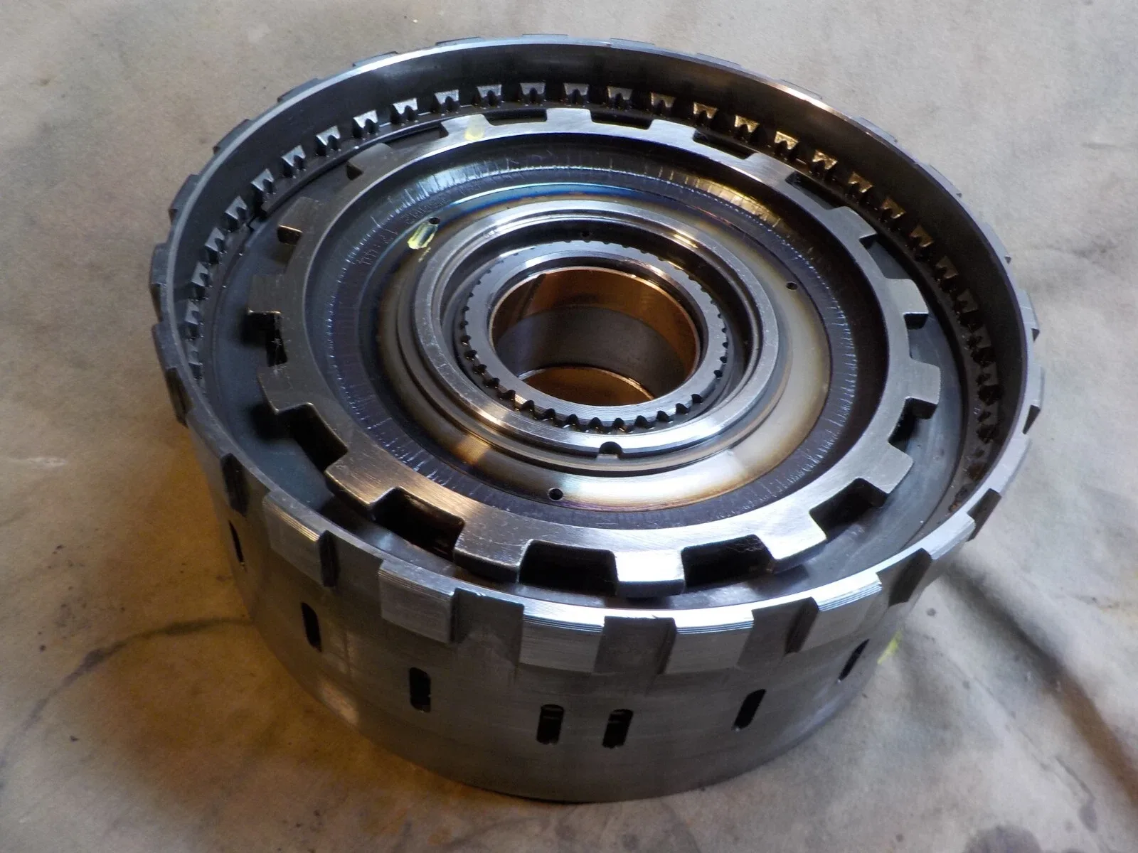 03-05 Dodge Ram 2500 5.7 545RFE automatic trans low reverse housing image 2