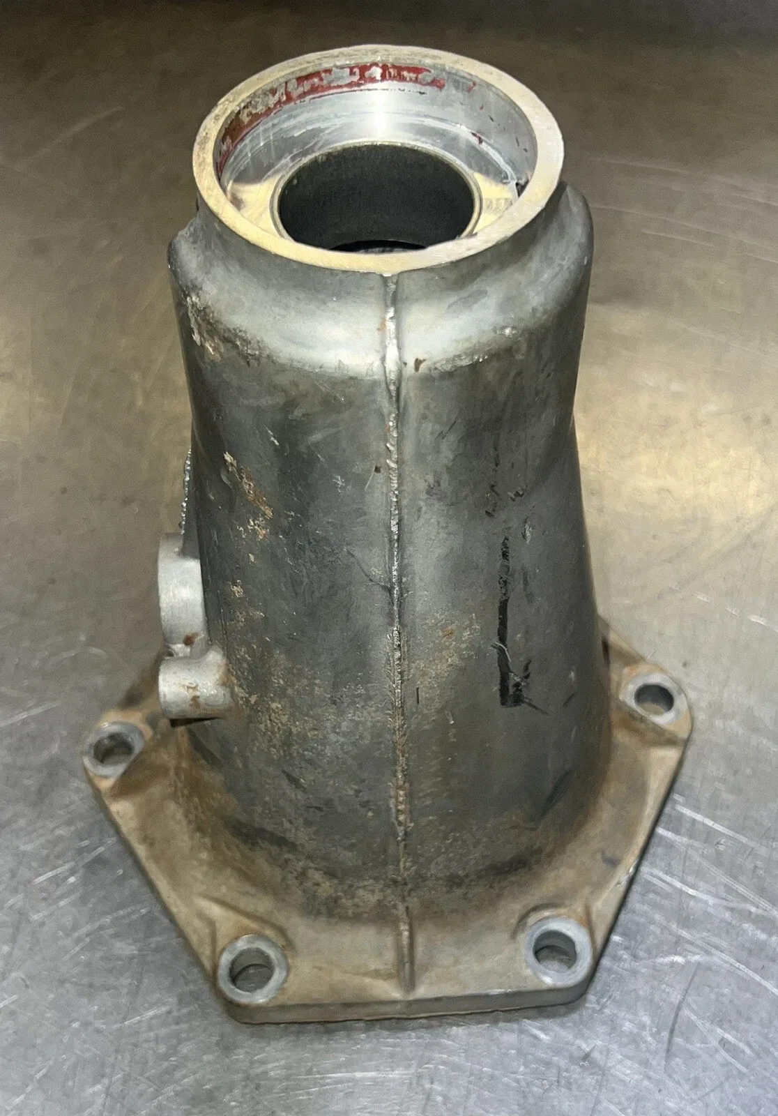 4l60e 4l65e 4l70 Transmission 2WD Tail Housing image 4