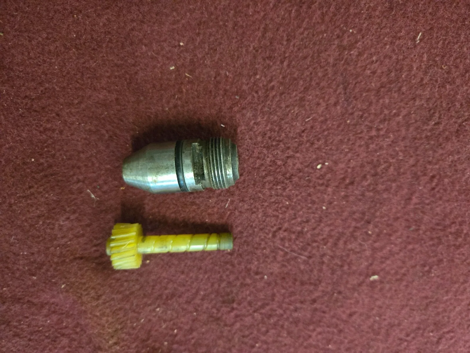 Power Glide Muncie Transmission speedometer housing and 19 tooth gear