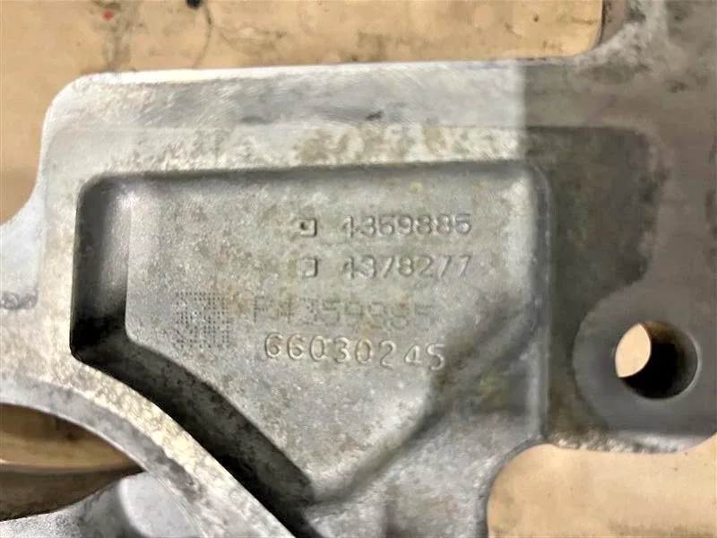 2016-2019 Nissan Titan XD 5.0L Flywheel Housing OEM 4359885 image 3