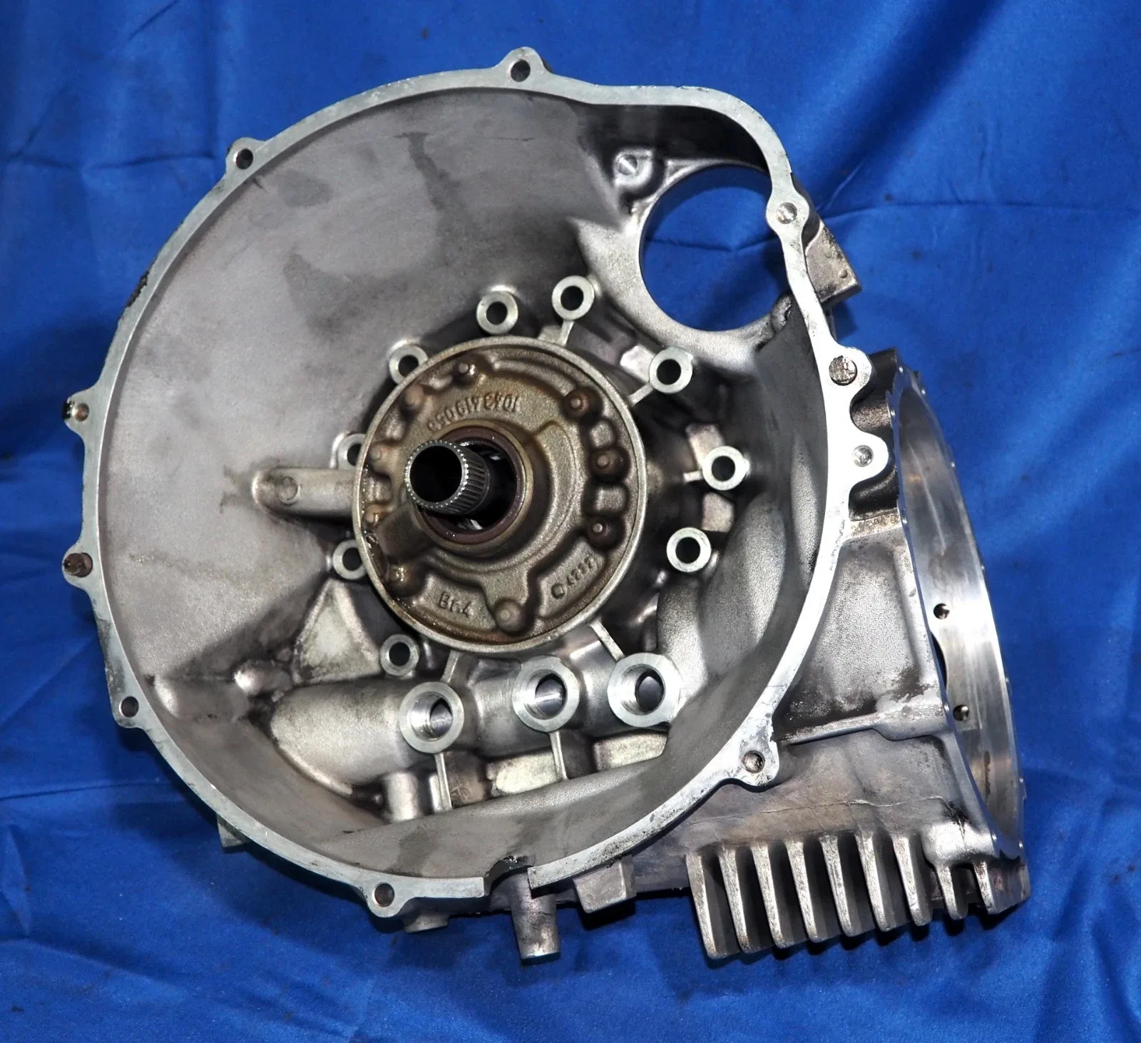 1989-1998 Posche 993 964 911 C2 Tiptronic Transmission Differential Bell Housing