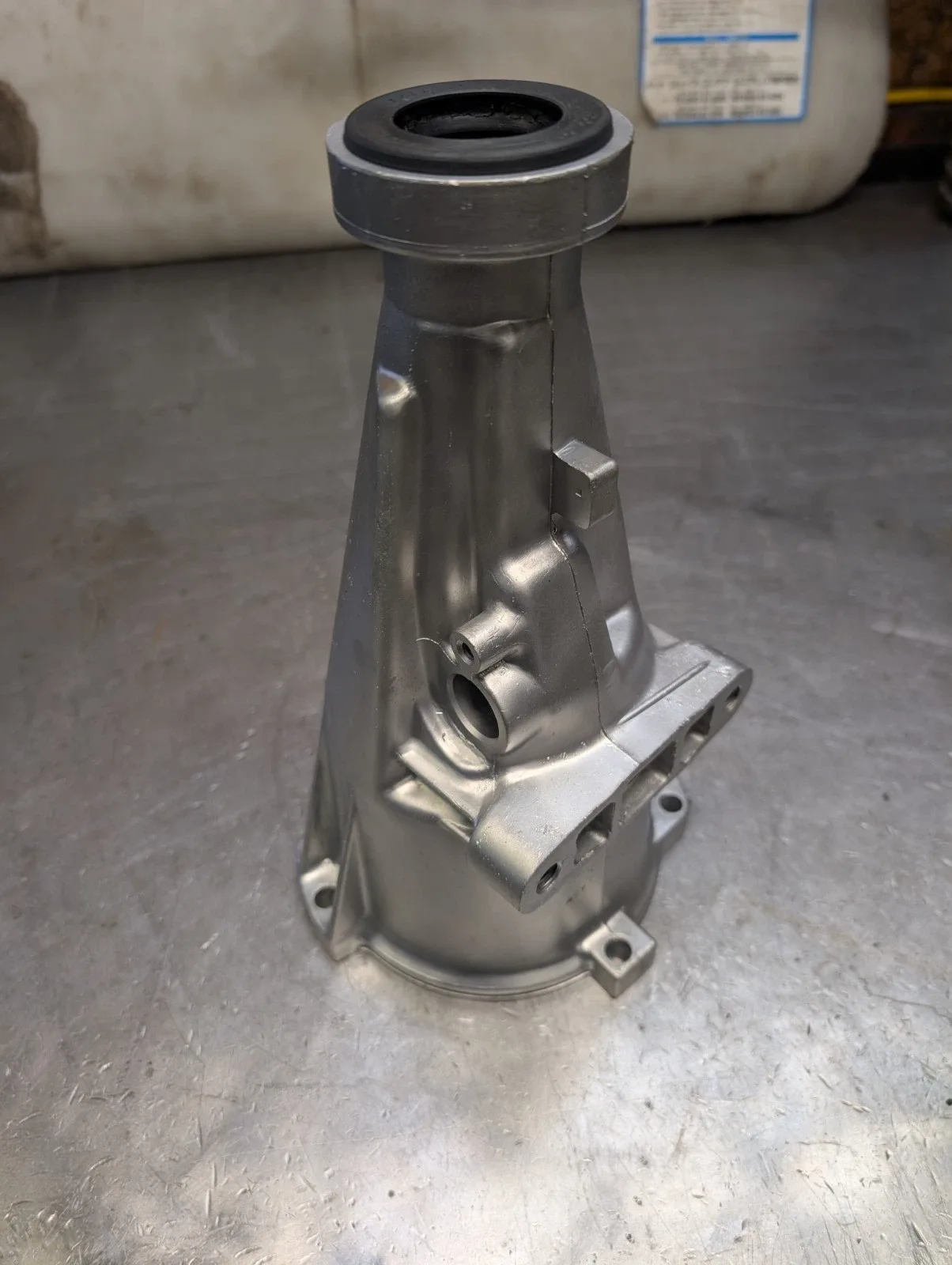 aluminum powerglide tail housing 11 inch image 3