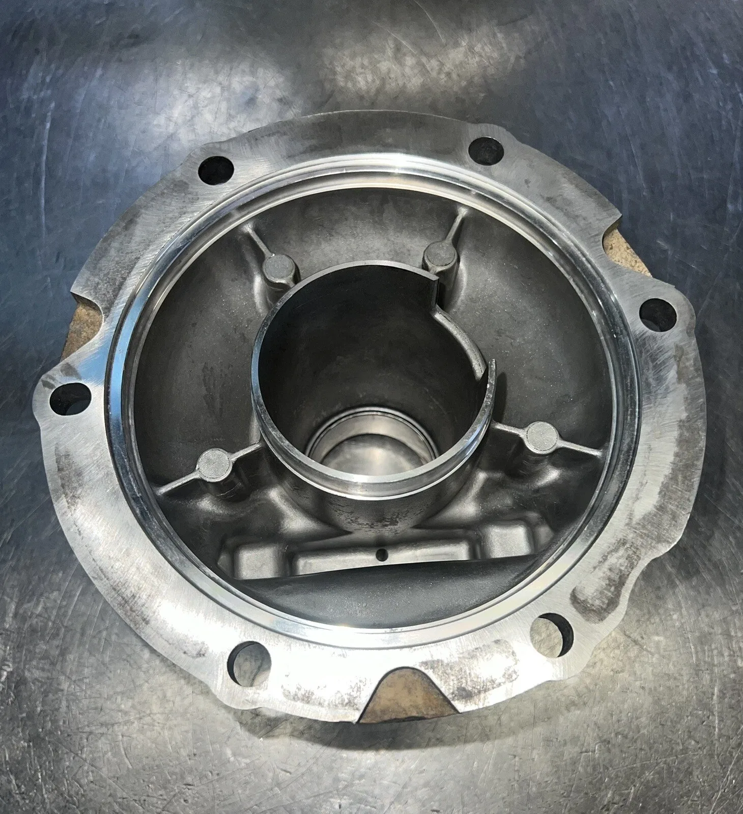 6l90e TRANSMISSION EXTENSION HOUSING 2wd image 4